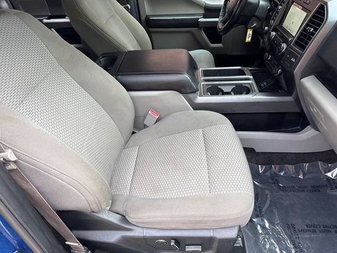Used 2017 Ford F150 XLT w/ Equipment Group 302A Luxury AWD/4WD image 13