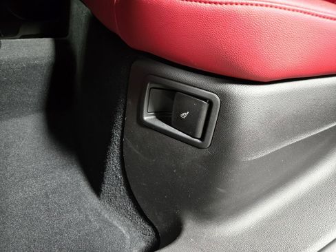 Used 2022 Alfa Romeo Stelvio Veloce image 39