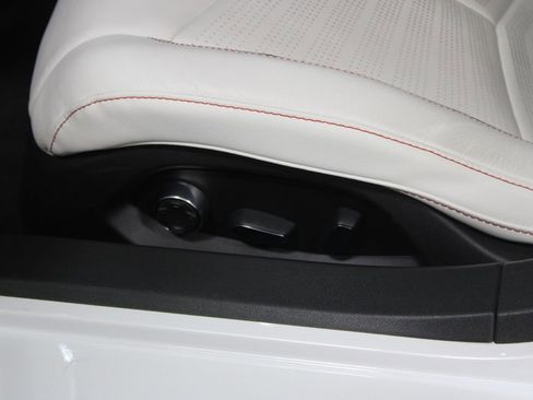 Used 2023 Chevrolet Corvette Stingray Premium Conv image 16