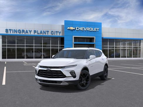New 2026 Chevrolet Blazer LT w/ Sound & Technology Package FWD image 8