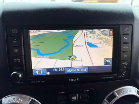 Used 2013 Jeep Wrangler Unlimited Sahara w/ Dual Top Group image 21