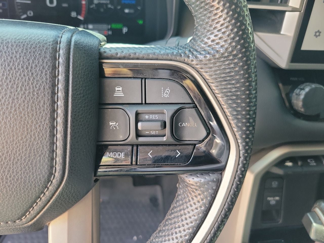 Used 2024 Toyota Tundra Limited AWD/4WD image 20