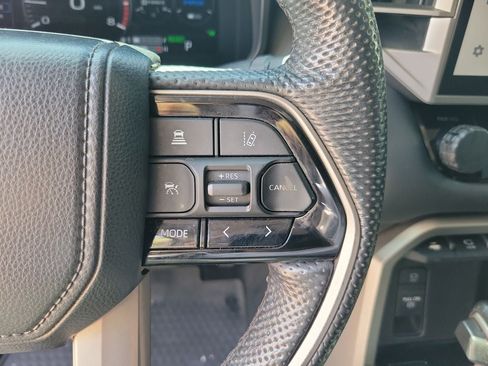 Used 2024 Toyota Tundra Limited AWD/4WD image 20
