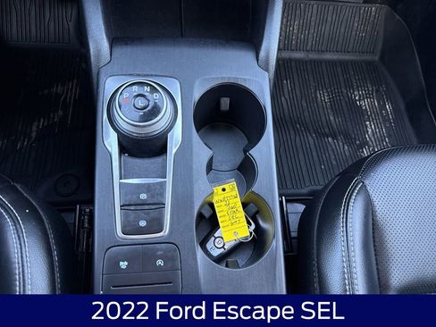 Used 2022 Ford Escape SEL image 25