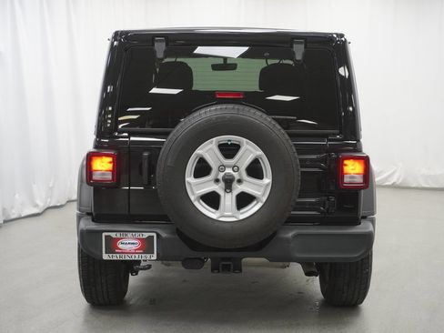 Used 2021 Jeep Wrangler Unlimited Sport w/ Sun And Sound Package AWD/4WD image 11