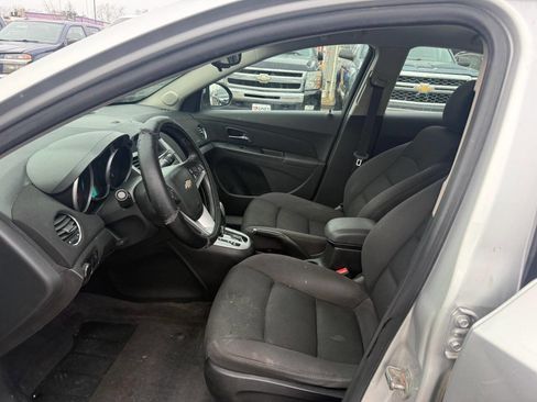 Used 2012 Chevrolet Cruze LT image 14