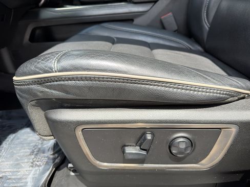 Used 2019 RAM 1500 Limited AWD/4WD image 14