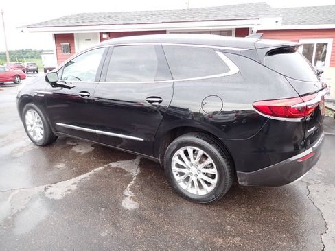 Used 2018 Buick Enclave Essence w/ Experience Buick Package AWD/4WD image 4