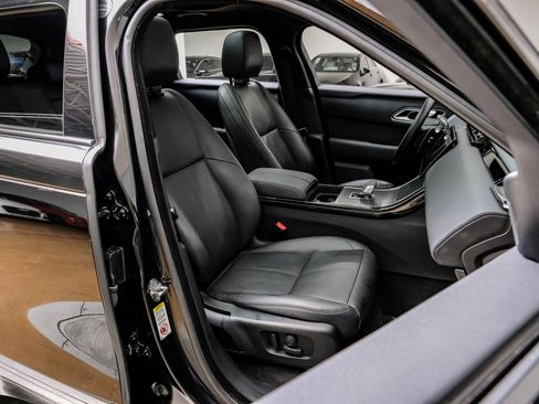 Used 2024 Land Rover Range Rover Velar Dynamic SE image 36