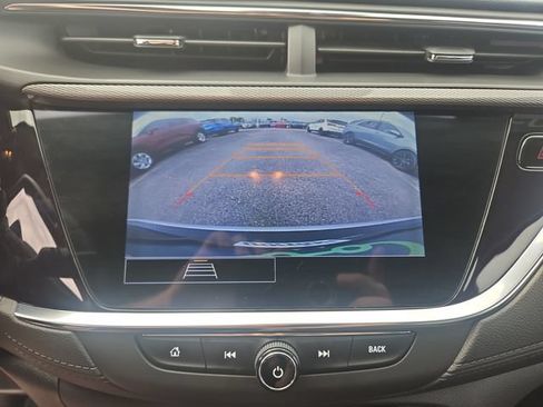 Used 2023 Buick Encore GX Preferred w/ Cold Weather Comfort Package FWD image 21