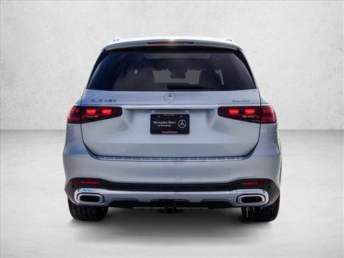 Certified 2025 Mercedes-Benz GLS 450 4MATIC image 6