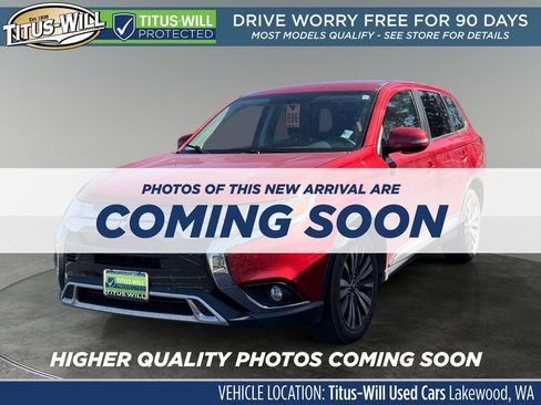 Used 2019 Mitsubishi Outlander SE AWD/4WD image 2