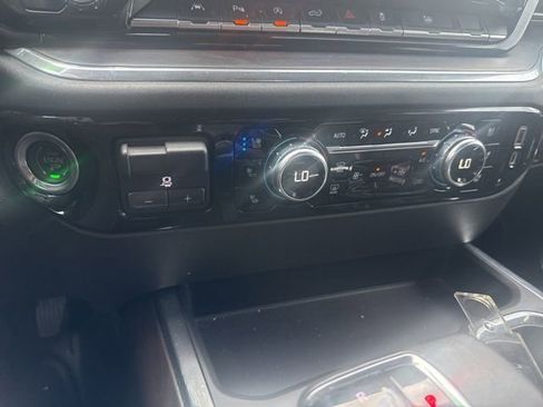 Used 2022 GMC Sierra 1500 SLT RWD image 19
