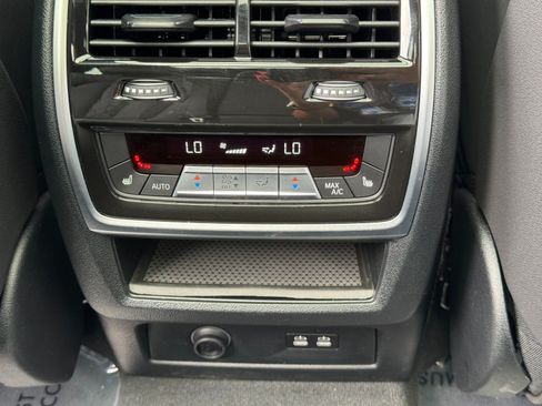 Used 2023 BMW X7 M60i w/ Executive Package AWD/4WD image 42