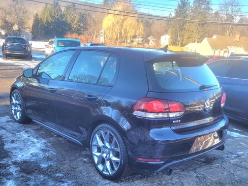 Used 2013 Volkswagen Golf 4-Door image 6