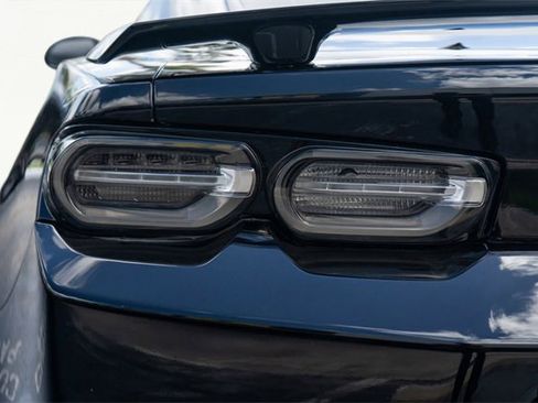 Used 2019 Chevrolet Camaro SS image 33