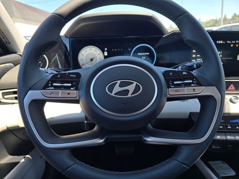 New 2026 Hyundai Elantra Limited FWD image 22