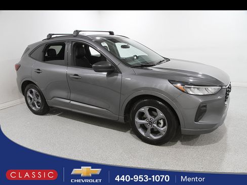 Used 2023 Ford Escape ST-Line w/ Tech Pack #1 FWD image 1