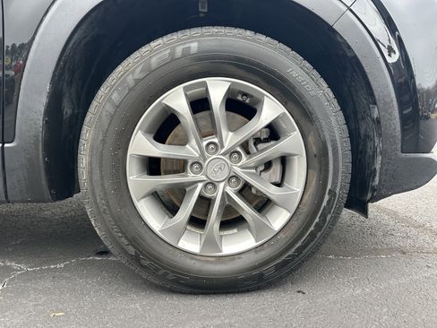 Used 2019 Hyundai Santa Fe SEL image 13