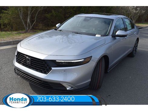 New 2026 Honda Accord Hybrid Touring image 3