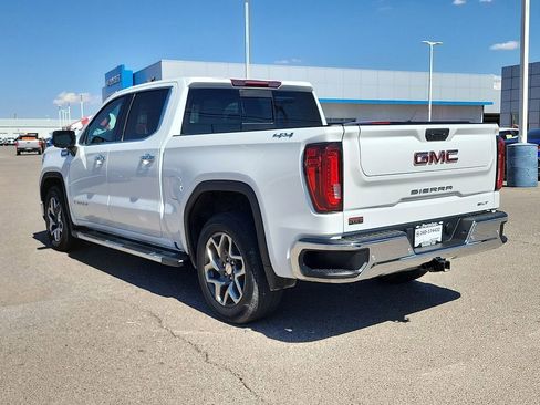 Used 2022 GMC Sierra 1500 SLT AWD/4WD image 7