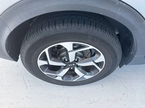 Used 2020 Kia Sportage LX w/ LX Popular Package AWD/4WD image 11