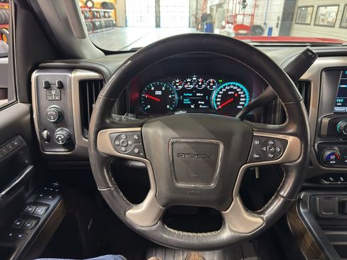 Used 2019 GMC Sierra 2500 Denali w/ Duramax Plus Package image 22