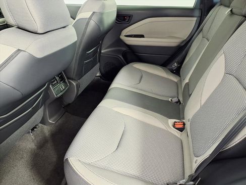 New 2026 Subaru Forester Premium AWD/4WD image 5