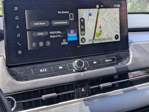 Used 2025 Mitsubishi Outlander SE FWD image 22