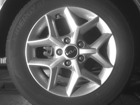 Used 2025 Kia Soul LX w/ LX Technology Package image 15