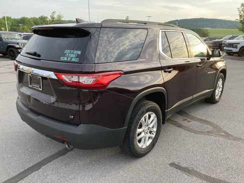 Used 2020 Chevrolet Traverse LT w/ Driver Confidence II Package AWD/4WD image 7