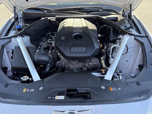 Used 2023 Genesis G70 2.0T w/ Sport Prestige Package image 34