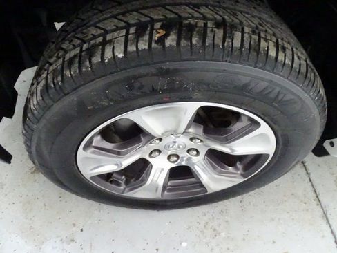 Used 2022 RAM 1500 Laramie image 27