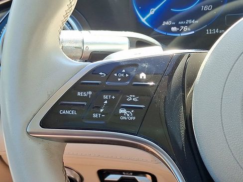 Used 2023 Mercedes-Benz EQS 580 4MATIC Sedan image 21