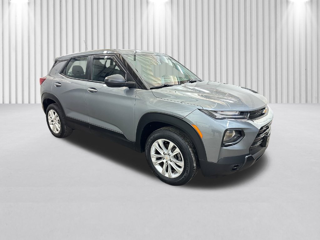 Used 2021 Chevrolet TrailBlazer LS AWD/4WD image 2