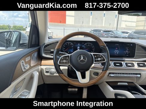 Used 2021 Mercedes-Benz GLS 580 4MATIC image 13