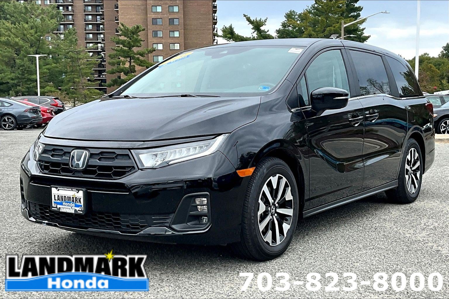 Certified 2026 Honda Odyssey EX-L image 1