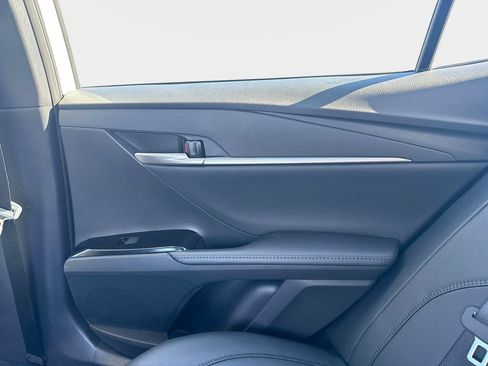 Used 2025 Toyota Camry XSE image 11
