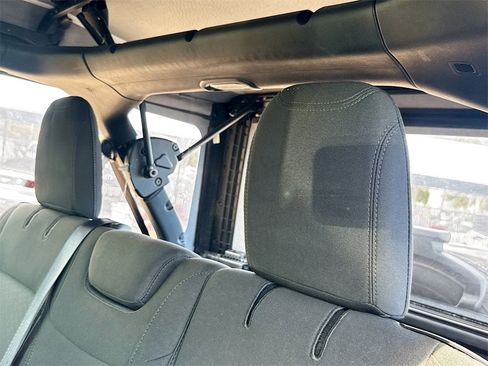 Used 2023 Jeep Wrangler Sport image 28