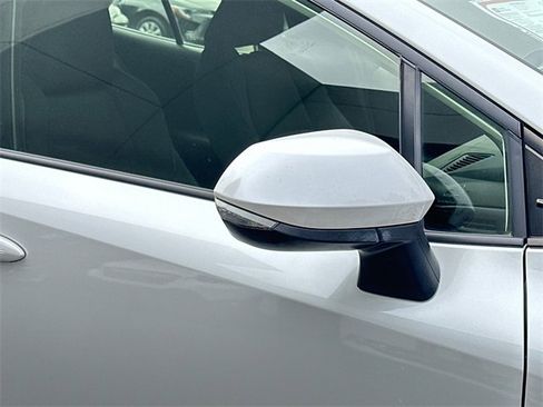 Certified 2023 Toyota Corolla SE image 9