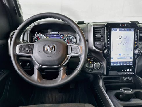 Used 2023 RAM 1500 Big Horn AWD/4WD image 17
