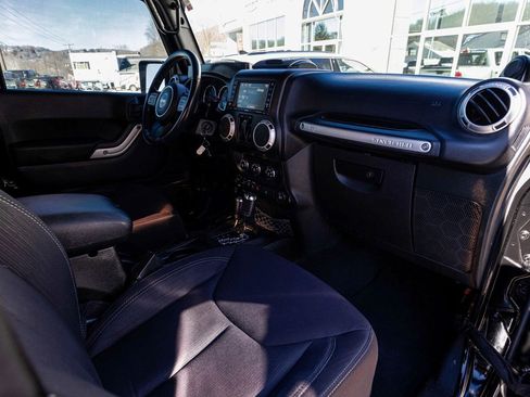 Used 2013 Jeep Wrangler Sahara w/ Mopar Chrome Edition Group image 23