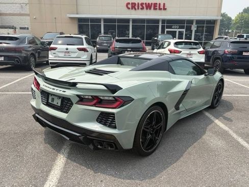 Used 2024 Chevrolet Corvette Stingray Preferred Conv w/ Z51 Performance Package RWD image 8