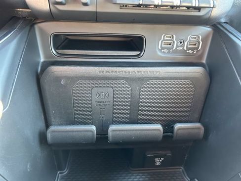 Used 2021 RAM 1500 Laramie AWD/4WD image 15