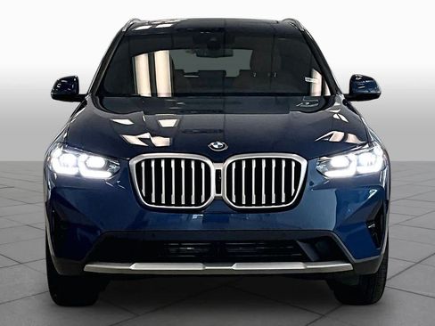 Used 2024 BMW X3 sDrive30i w/ Convenience Package w/ZPA RWD image 3
