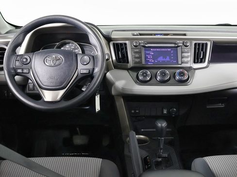 Used 2013 Toyota RAV4 LE image 23