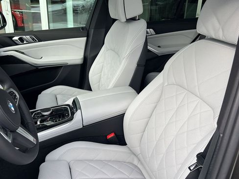 New 2026 BMW X5 sDrive40i image 31