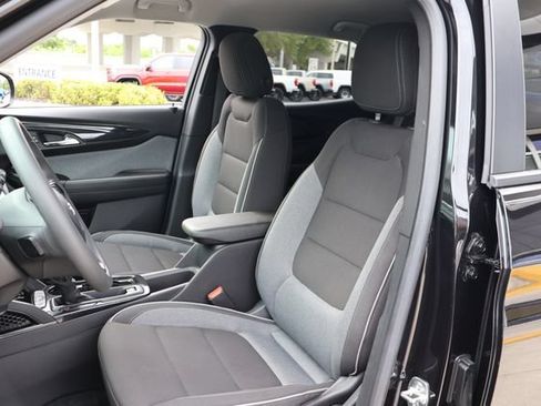 Used 2024 Chevrolet TrailBlazer LT FWD image 14