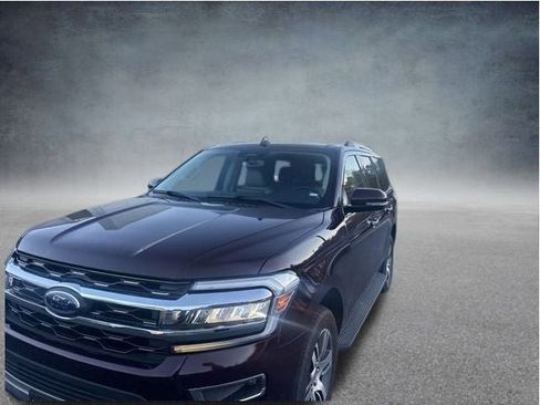 Used 2024 Ford Expedition Limited image 17