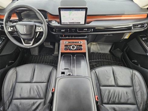 Certified 2023 Lincoln Aviator Reserve w/ Equipment Group 201A image 25